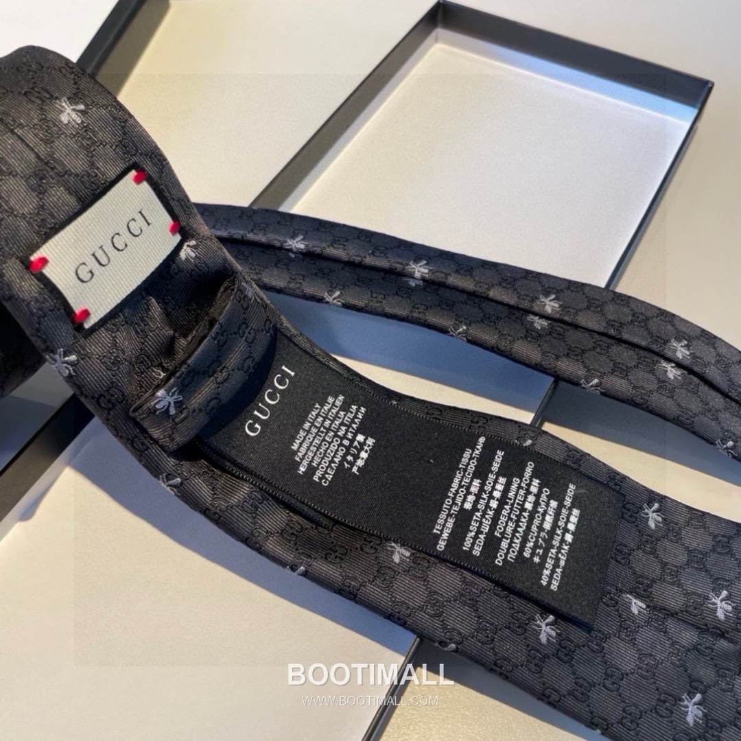 Gucci GG Bee Jacquard Silk Black Tie 구찌 GG 벌 자카드 실크 블랙 넥타이 5
