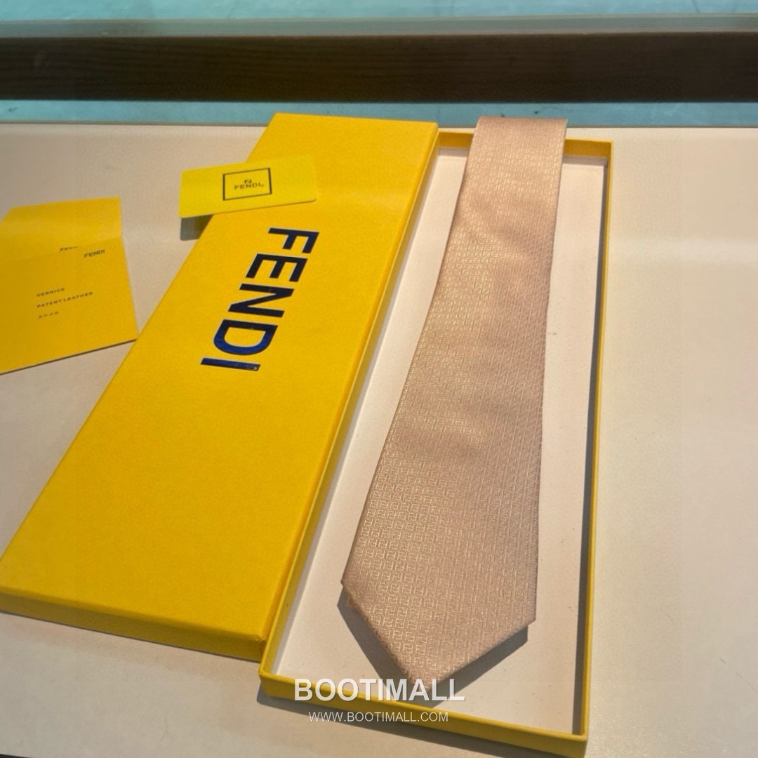 Fendi FF Jacquard Tie Jacquard Silk Black 펜디 FF 자카드 넥타이 자카드 실크 블랙 2