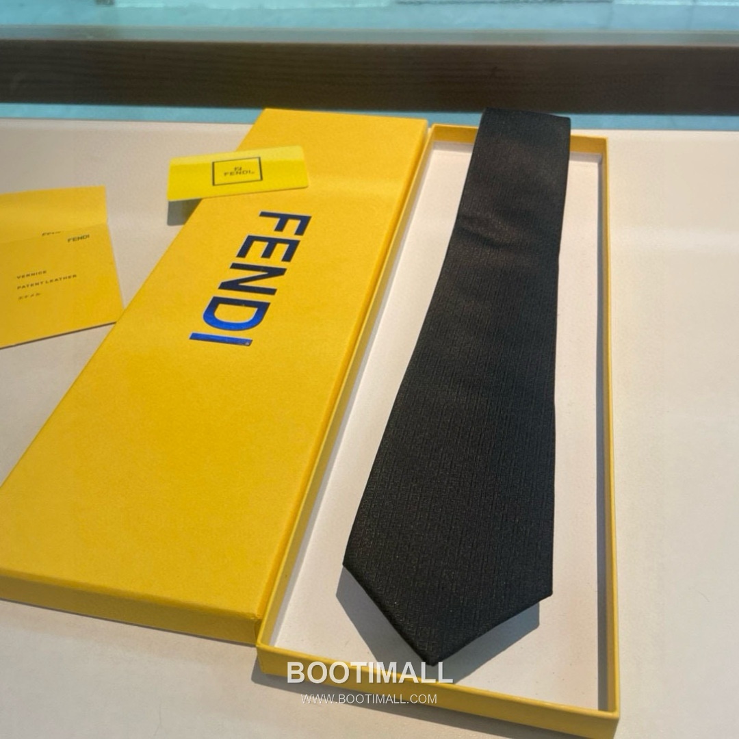 Fendi FF Jacquard Tie Jacquard Silk Black 펜디 FF 자카드 넥타이 자카드 실크 블랙 2