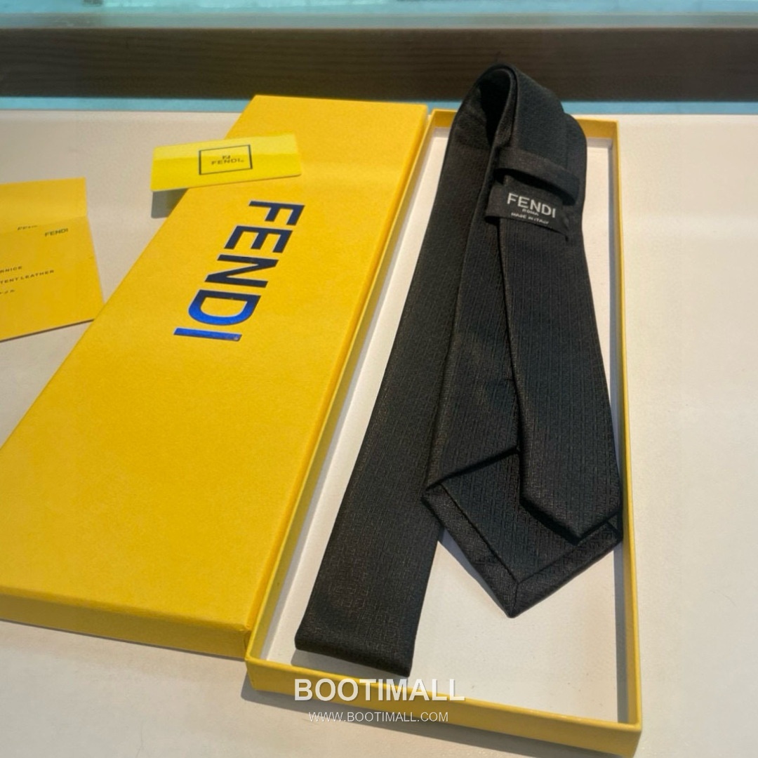Fendi FF Jacquard Tie Jacquard Silk Black 펜디 FF 자카드 넥타이 자카드 실크 블랙 3