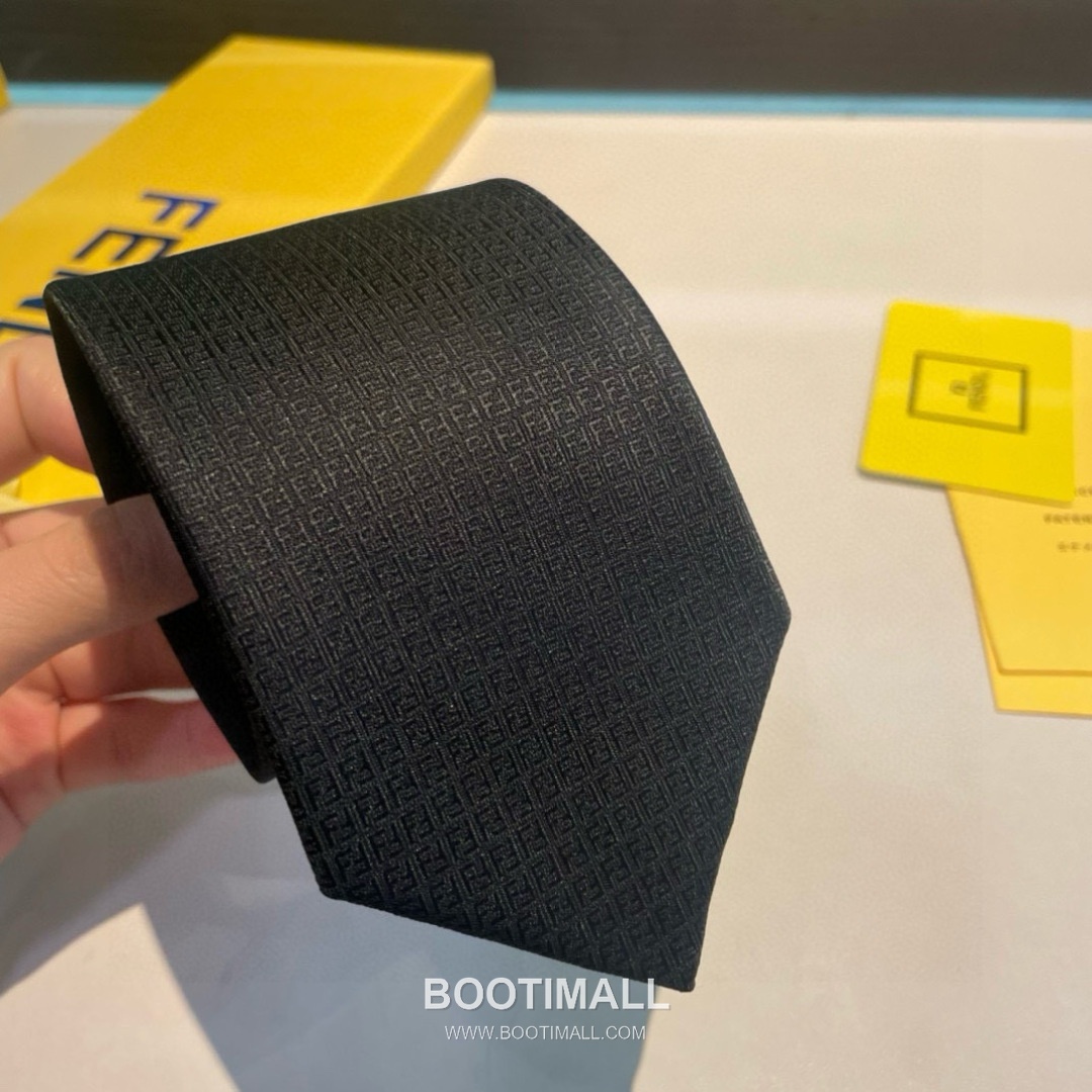 Fendi FF Jacquard Tie Jacquard Silk Black 펜디 FF 자카드 넥타이 자카드 실크 블랙 4