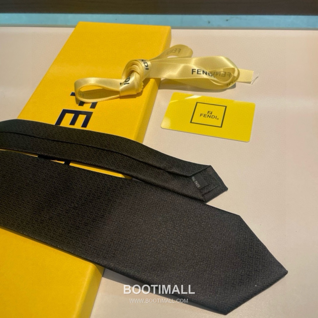 Fendi FF Jacquard Tie Jacquard Silk Black 펜디 FF 자카드 넥타이 자카드 실크 블랙 5
