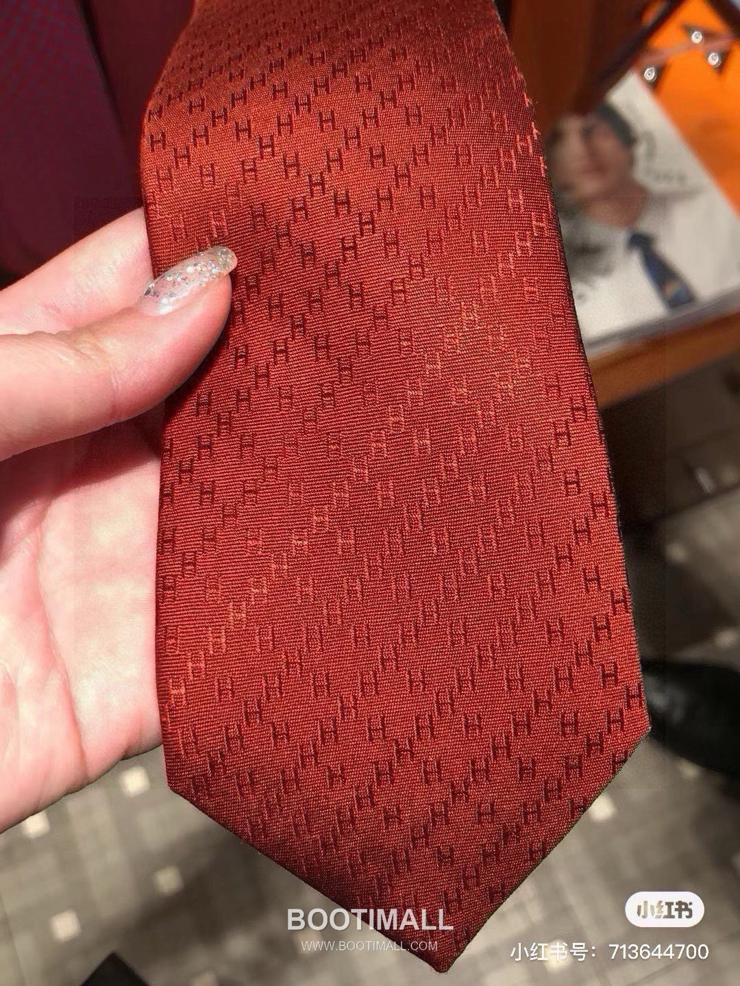 Hermes H Grid Tie Silk Twill Black 에르메스 H 격자 넥타이 실크 트윌 블랙 1