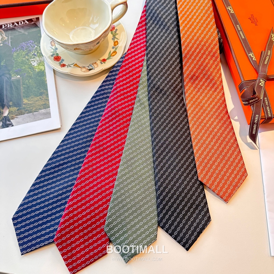 Hermes Anchor Sail Tie Silk Black 에르메스 앵커 세일 넥타이 실크 블랙 2