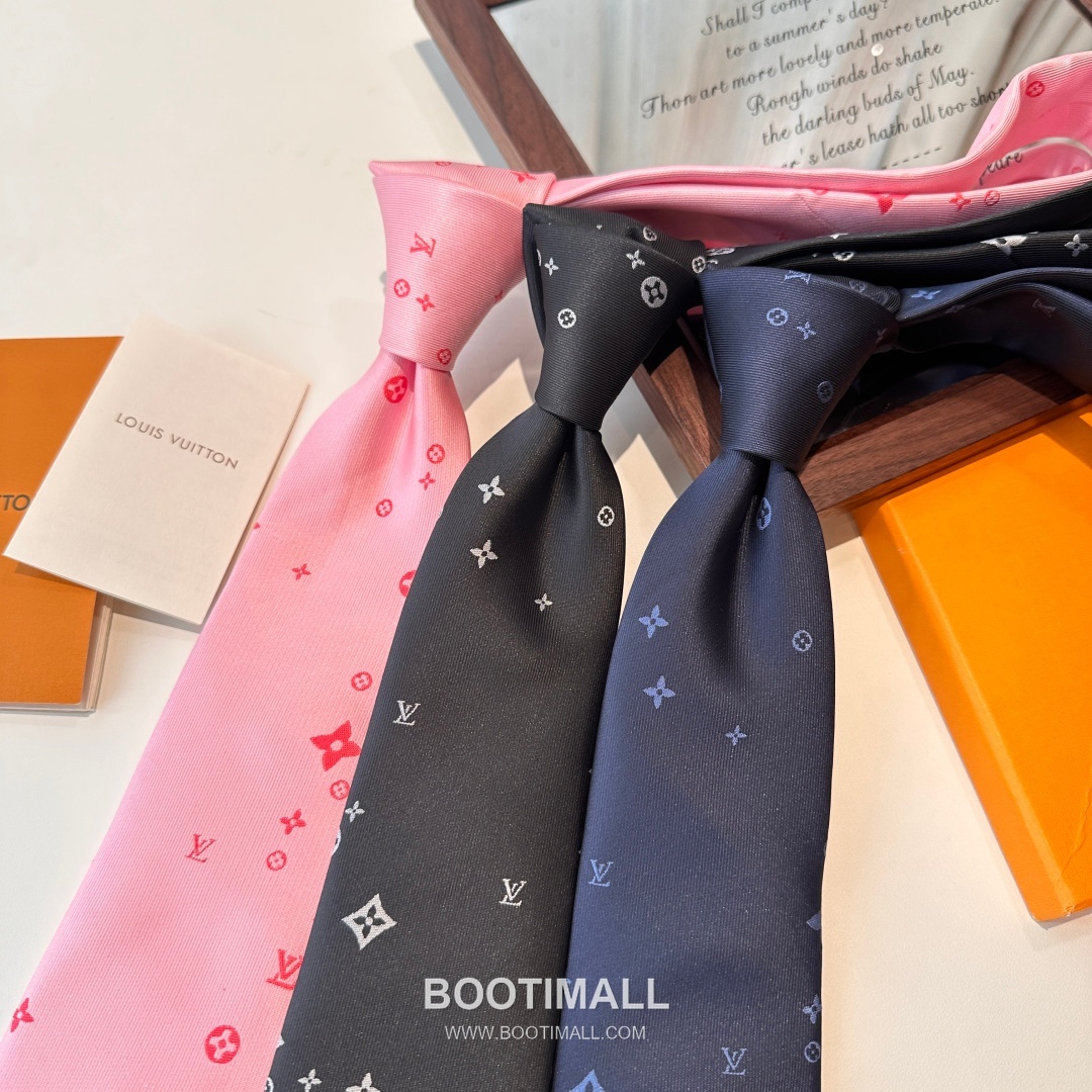 Louis Vuitton Classic Jacquard Tie Silk Black 루이비통 클래식 자카드 넥타이 실크 블랙 148×7cm 1