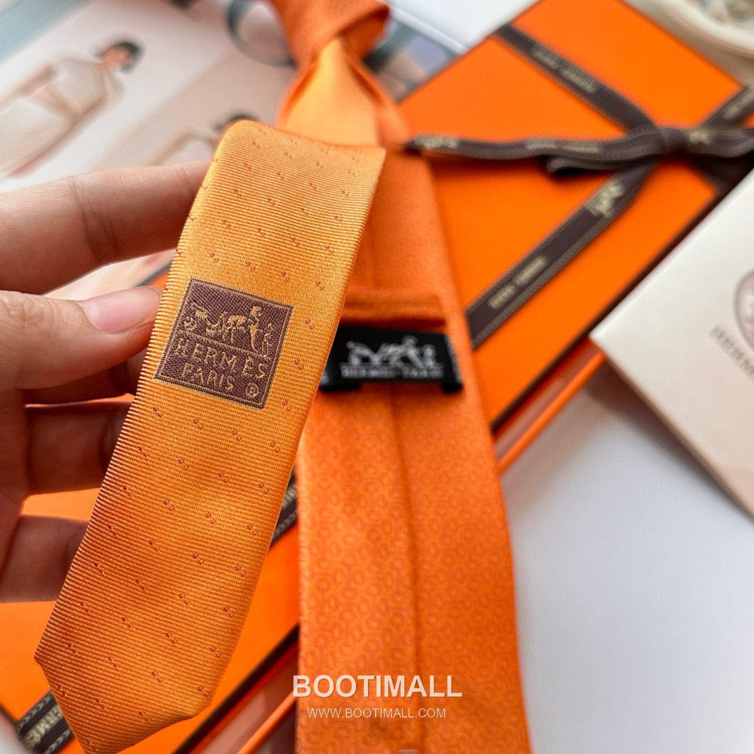 Hermes Men's Tie Silk Twill Black 에르메스 남성 넥타이 실크 트윌 블랙 10