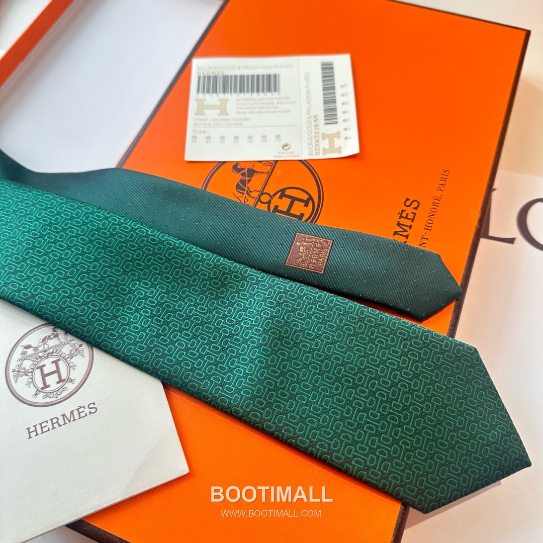 Hermes Men's Tie Silk Twill Black 에르메스 남성 넥타이 실크 트윌 블랙 4