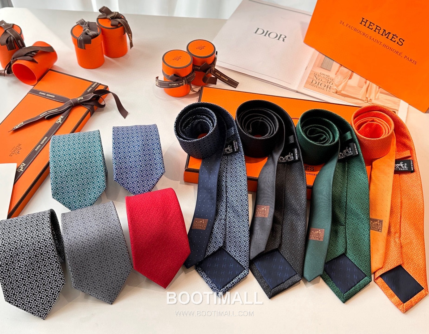 Hermes Men's Tie Silk Twill Black 에르메스 남성 넥타이 실크 트윌 블랙 1