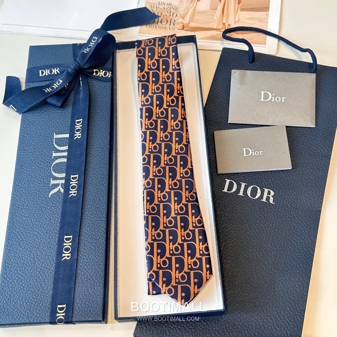 Dior CD Jacquard Tie Silk Navy 디올 CD 자카드 넥타이 실크 네이비 3