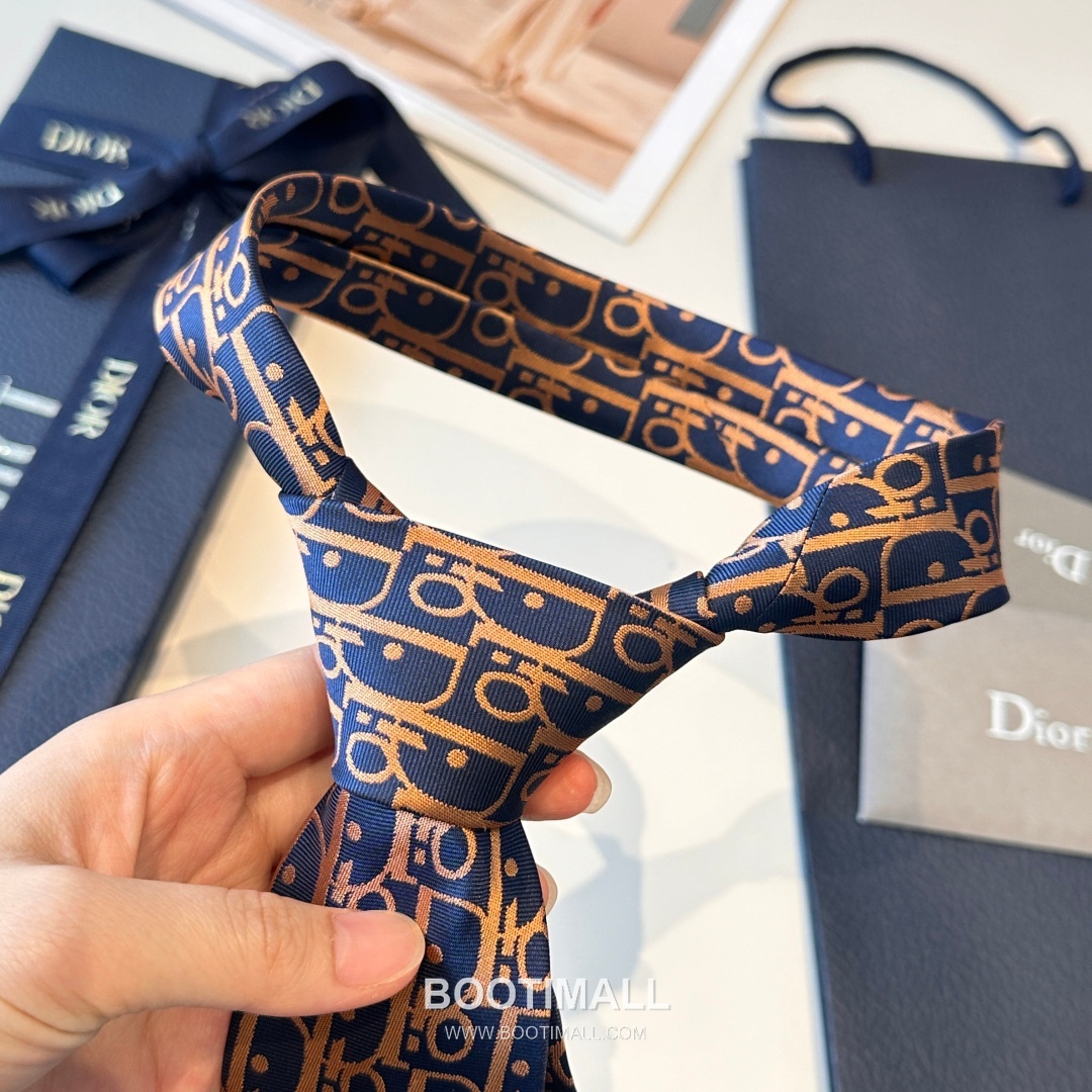 Dior CD Jacquard Tie Silk Navy 디올 CD 자카드 넥타이 실크 네이비 8
