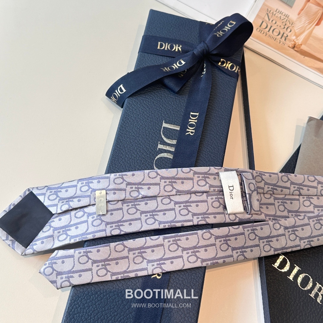Dior CD Jacquard Tie Silk Navy 디올 CD 자카드 넥타이 실크 네이비 5