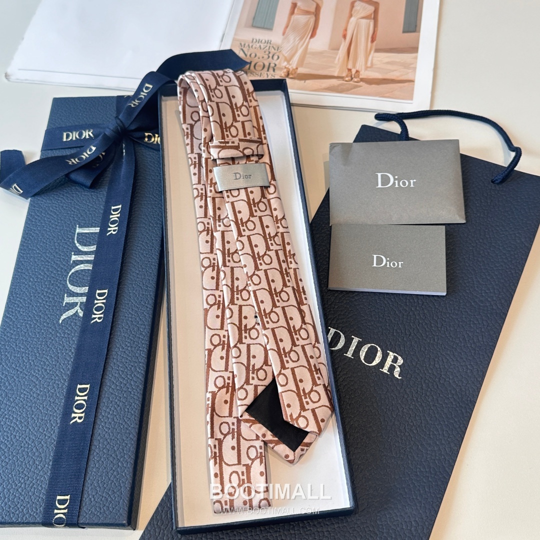 Dior CD Jacquard Tie Silk Navy 디올 CD 자카드 넥타이 실크 네이비 4