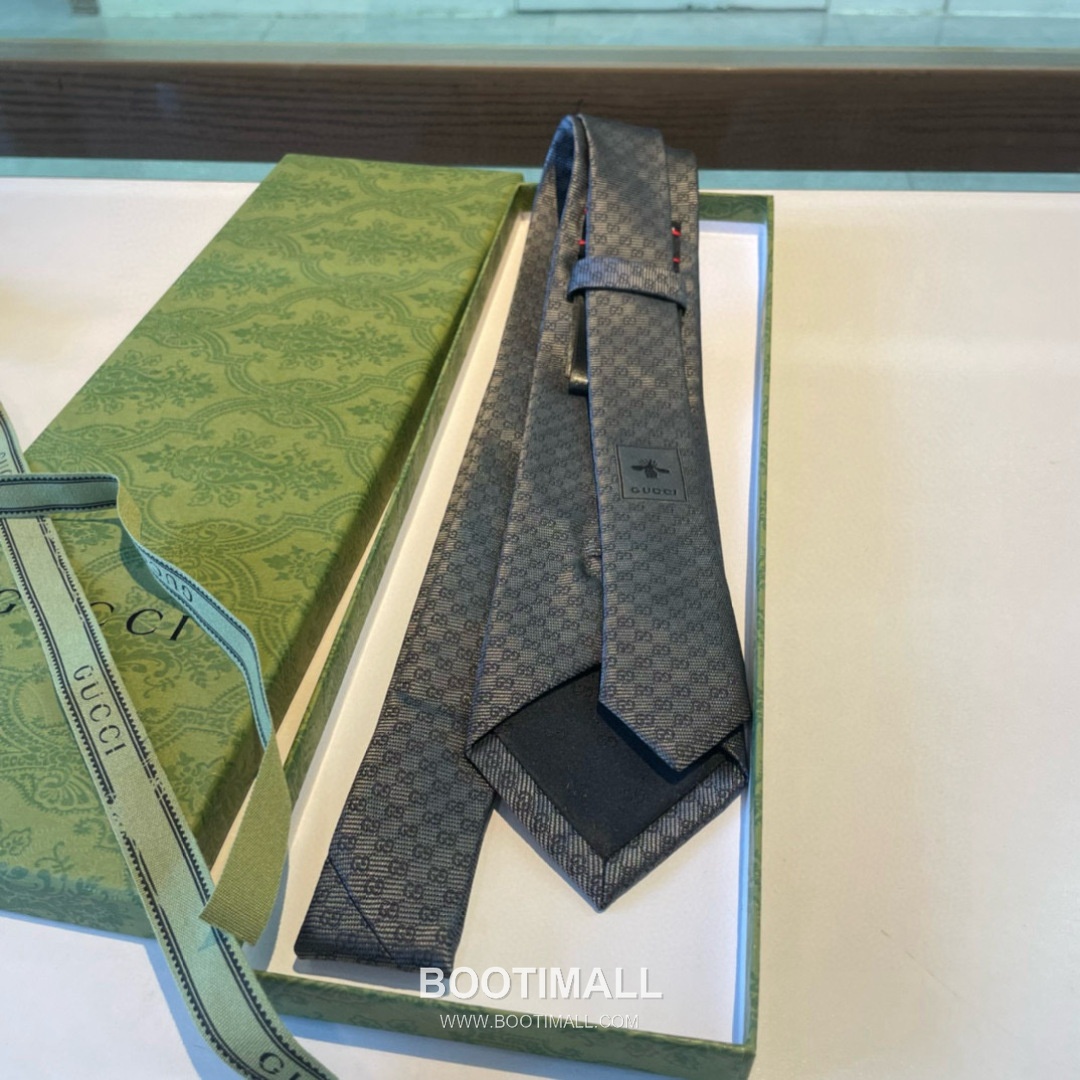 Gucci GG Jacquard Tie Silk Black 구찌 GG 자카드 넥타이 실크 블랙 3