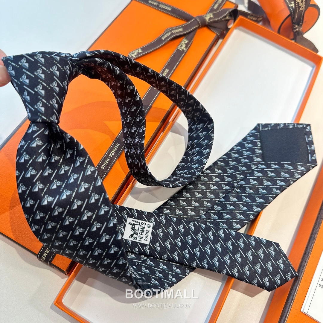 Hermes Printed Tie Silk Twill Multicolor 에르메스 프린트 넥타이 실크 트윌 멀티컬러 9
