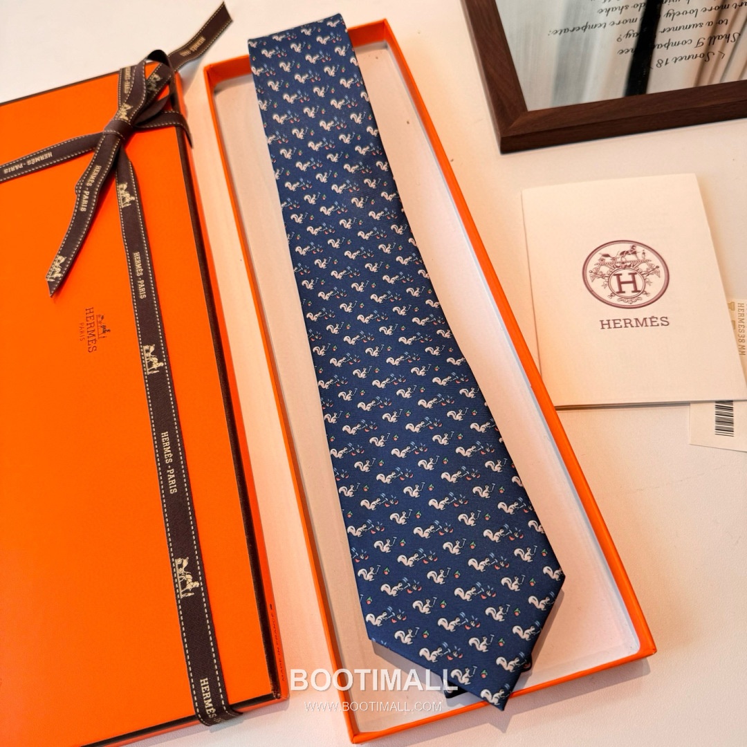 Hermes Handmade Twill Tie Silk Multicolor 에르메스 핸드메이드 트윌 넥타이 실크 멀티컬러 7cm 3