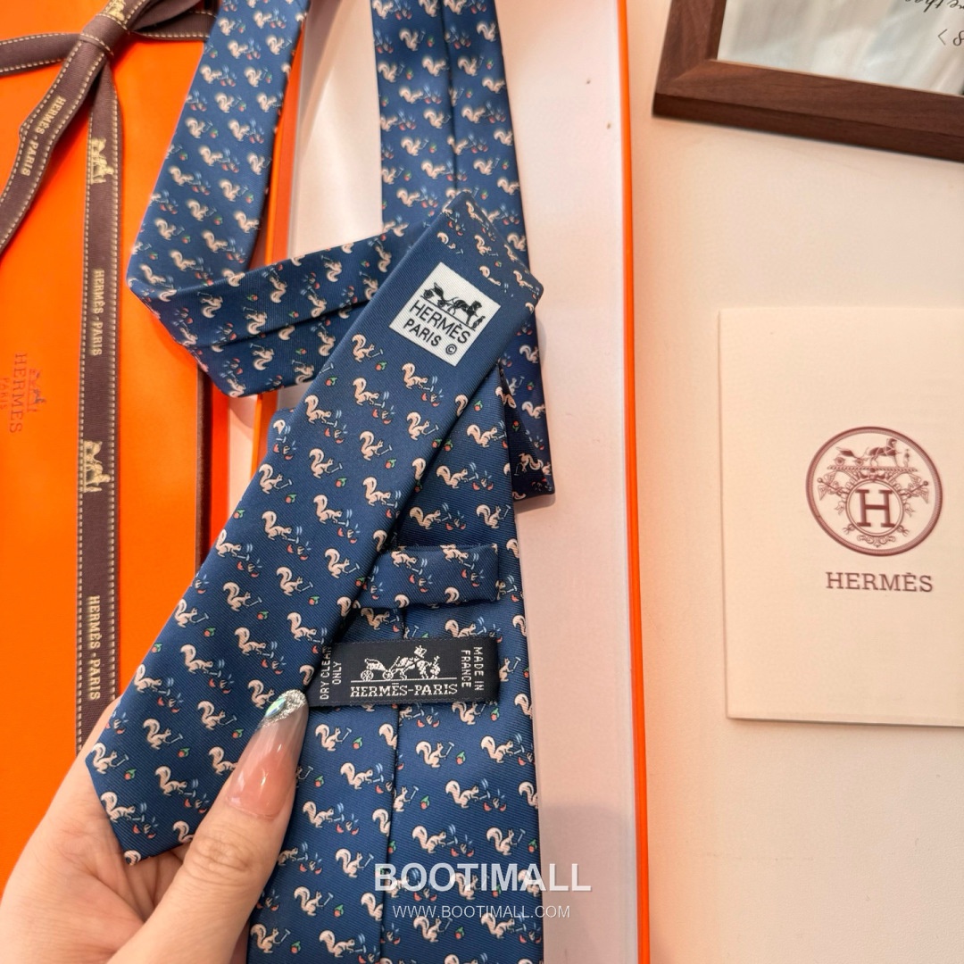 Hermes Handmade Twill Tie Silk Multicolor 에르메스 핸드메이드 트윌 넥타이 실크 멀티컬러 7cm 8