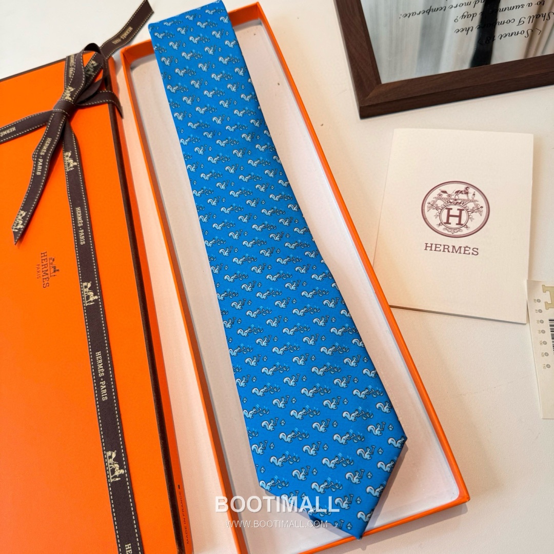 Hermes Handmade Twill Tie Silk Multicolor 에르메스 핸드메이드 트윌 넥타이 실크 멀티컬러 7cm 3