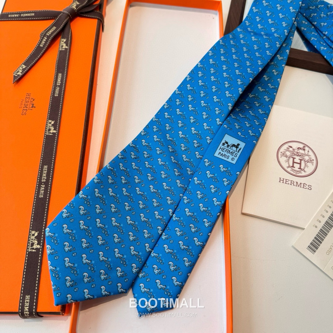 Hermes Handmade Twill Tie Silk Multicolor 에르메스 핸드메이드 트윌 넥타이 실크 멀티컬러 7cm 5