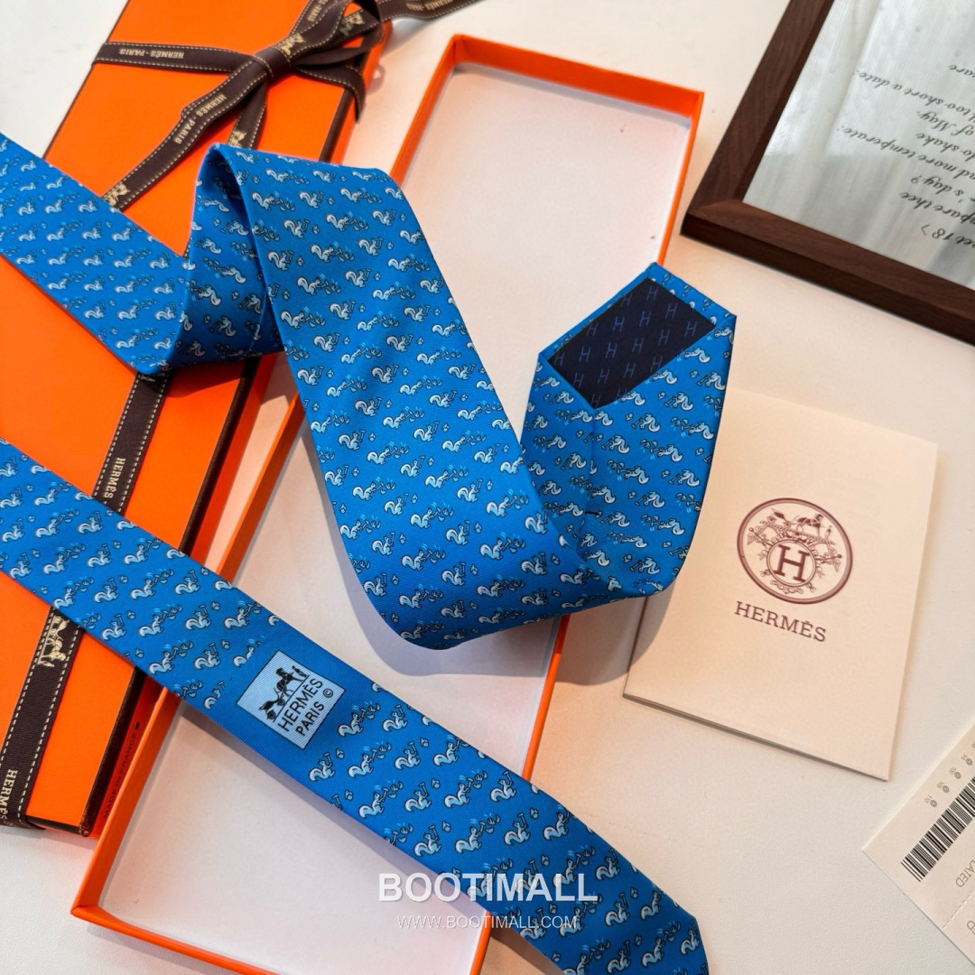 Hermes Handmade Twill Tie Silk Multicolor 에르메스 핸드메이드 트윌 넥타이 실크 멀티컬러 7cm 7