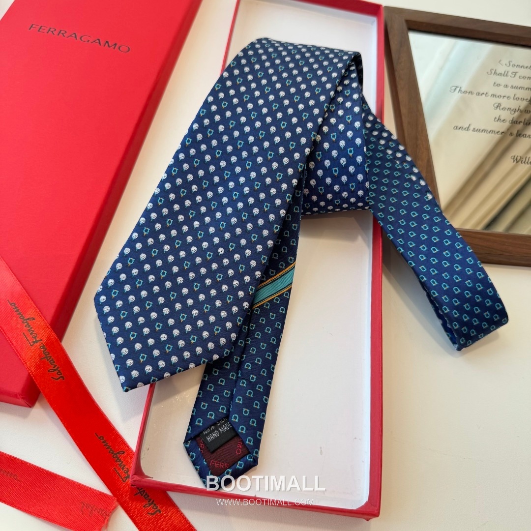 Ferragamo Tie Collection 100% Silk Twill Black 페라가모 타이 컬렉션 실크 트윌 100% 블랙 5