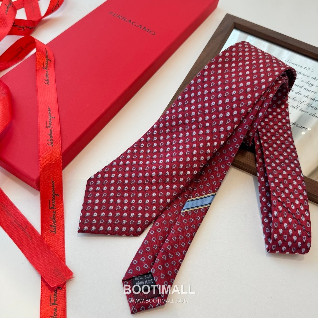 Ferragamo Tie Collection 100% Silk Twill Black 페라가모 타이 컬렉션 실크 트윌 100% 블랙 5