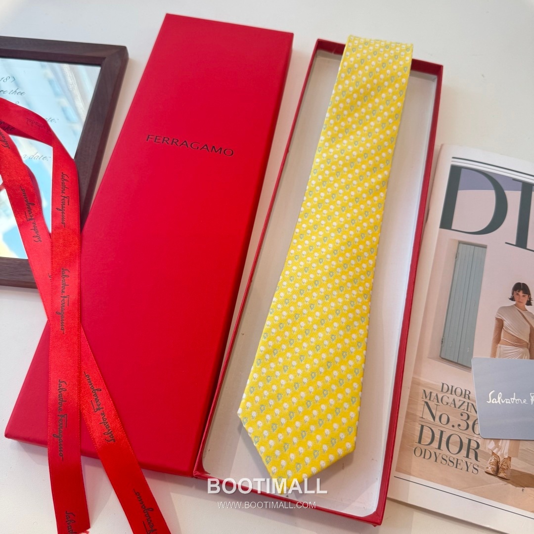 Ferragamo Tie Collection 100% Silk Twill Black 페라가모 타이 컬렉션 실크 트윌 100% 블랙 2