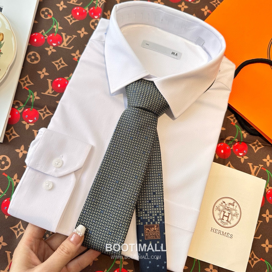 Hermes Philippe Mouquet Tie Silk Black 에르메스 필리프 무케 넥타이 실크 블랙 7cm 9