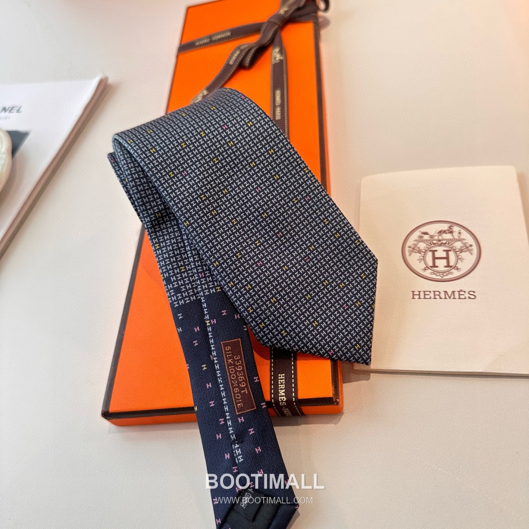 Hermes Philippe Mouquet Tie Silk Black 에르메스 필리프 무케 넥타이 실크 블랙 7cm 7