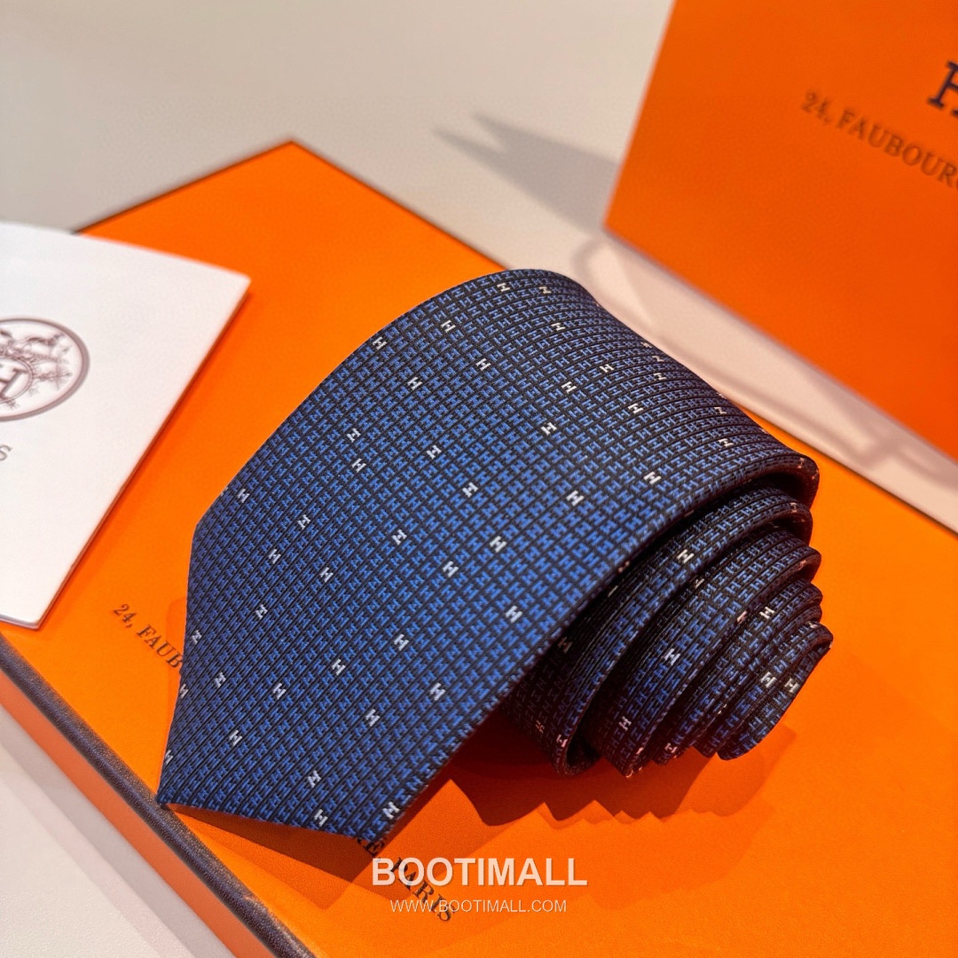 Hermes Philippe Mouquet Tie Silk Black 에르메스 필리프 무케 넥타이 실크 블랙 7cm 10
