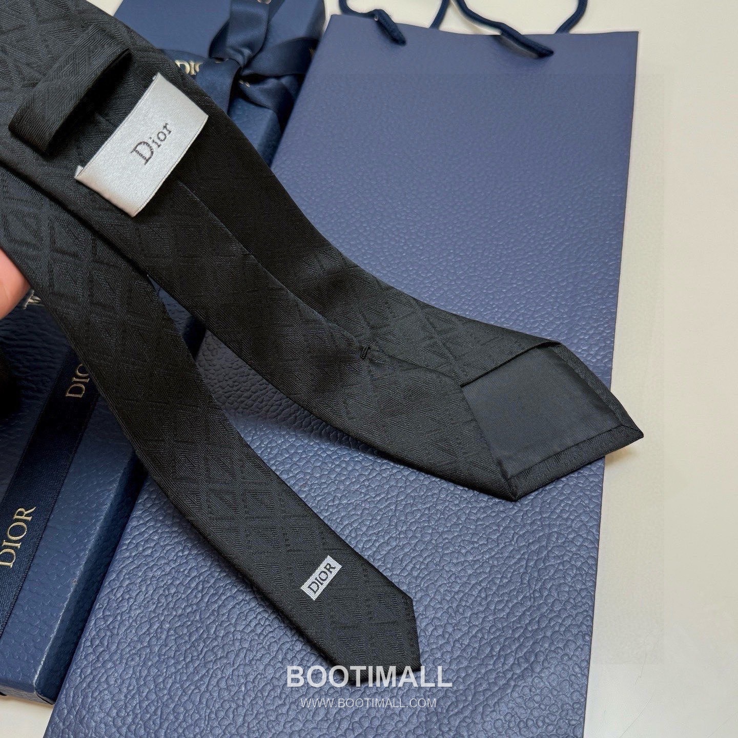 Dior CD Diamond Tie Silk Black 디올 CD 다이아몬드 넥타이 실크 블랙 8