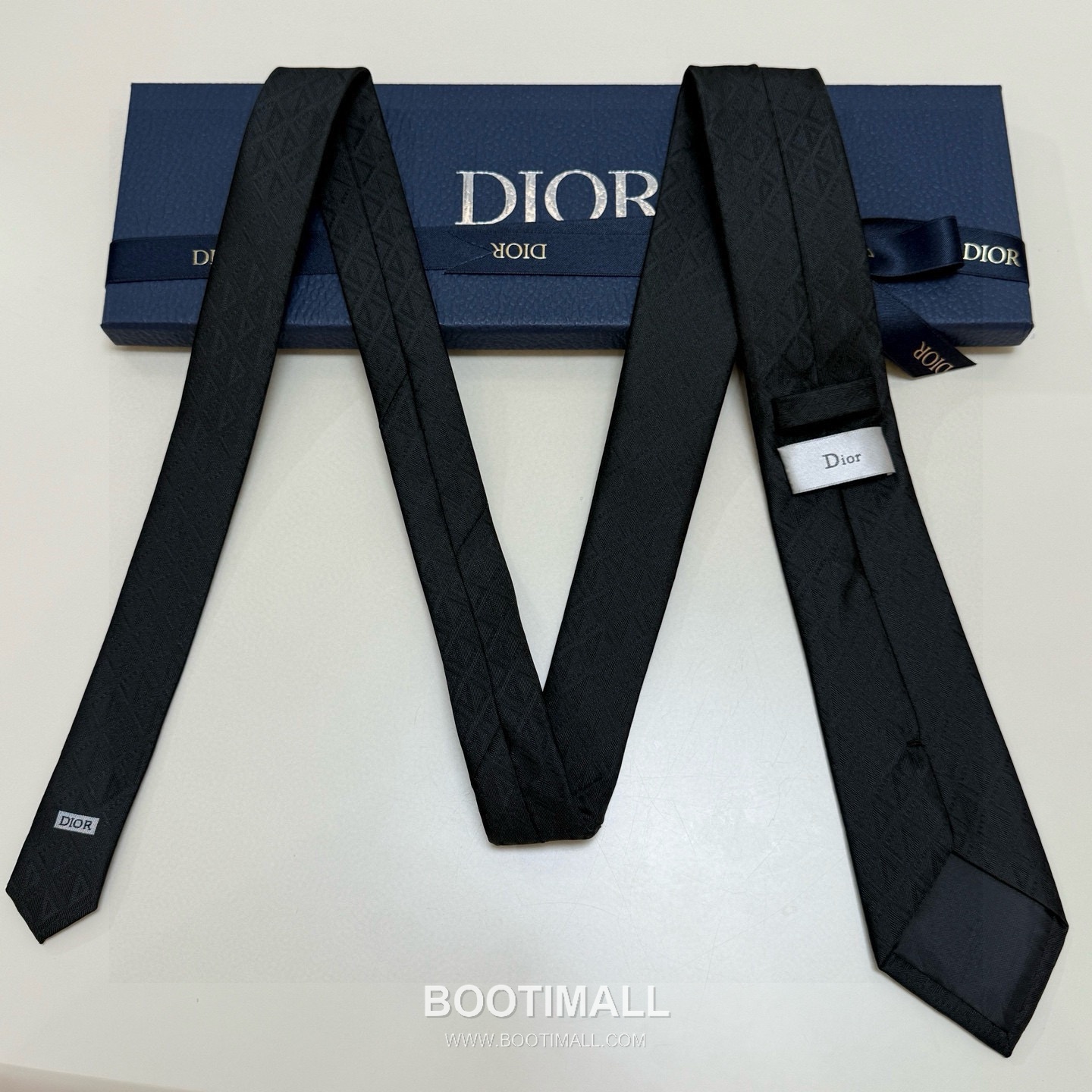 Dior CD Diamond Tie Silk Black 디올 CD 다이아몬드 넥타이 실크 블랙 9