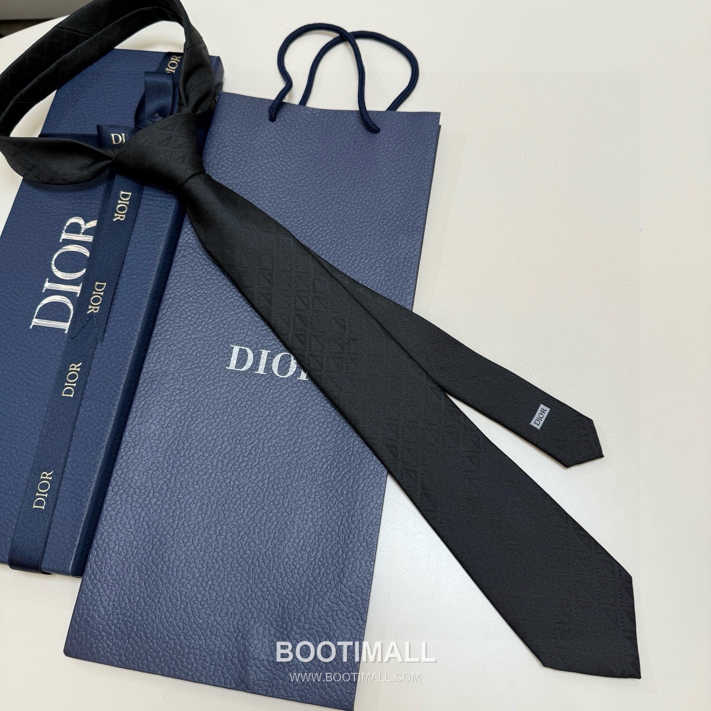 Dior CD Diamond Tie Silk Black 디올 CD 다이아몬드 넥타이 실크 블랙 10