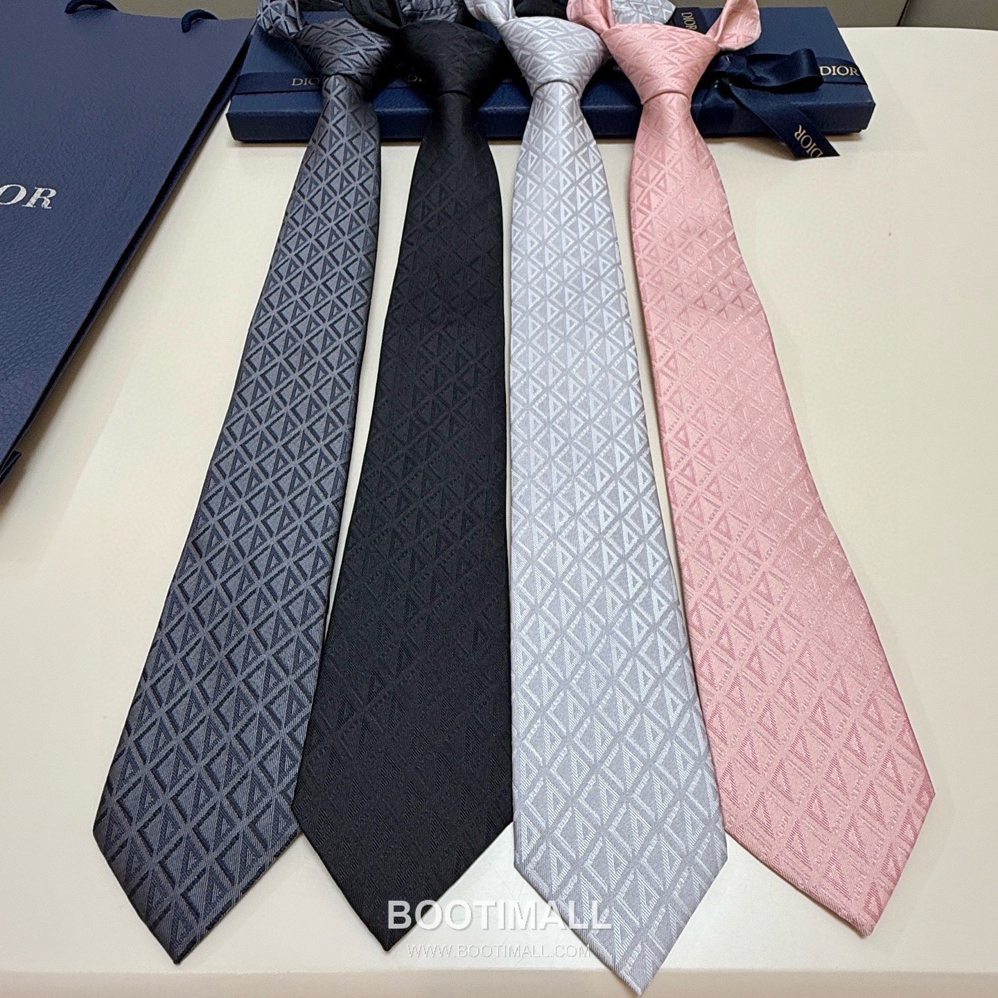 Dior CD Diamond Tie Silk Black 디올 CD 다이아몬드 넥타이 실크 블랙 15