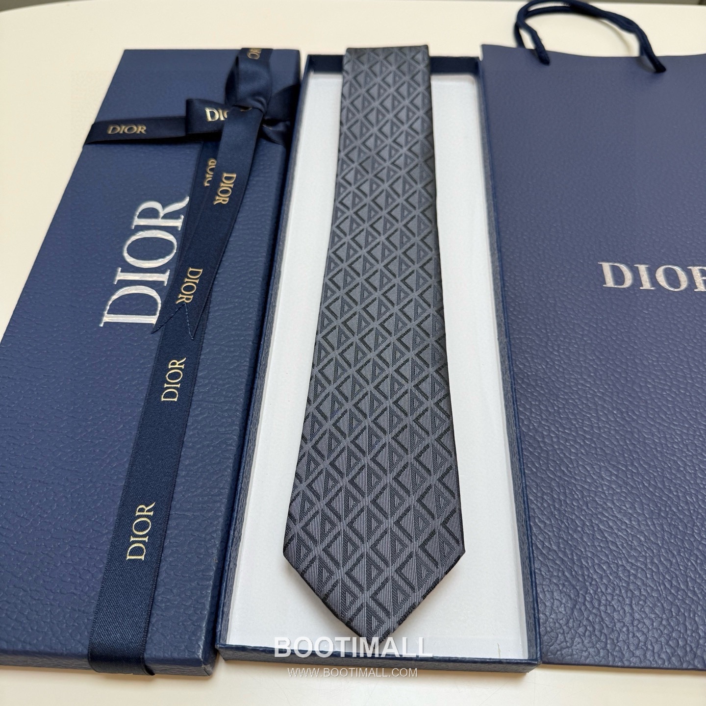 Dior CD Diamond Tie Silk Black 디올 CD 다이아몬드 넥타이 실크 블랙 4