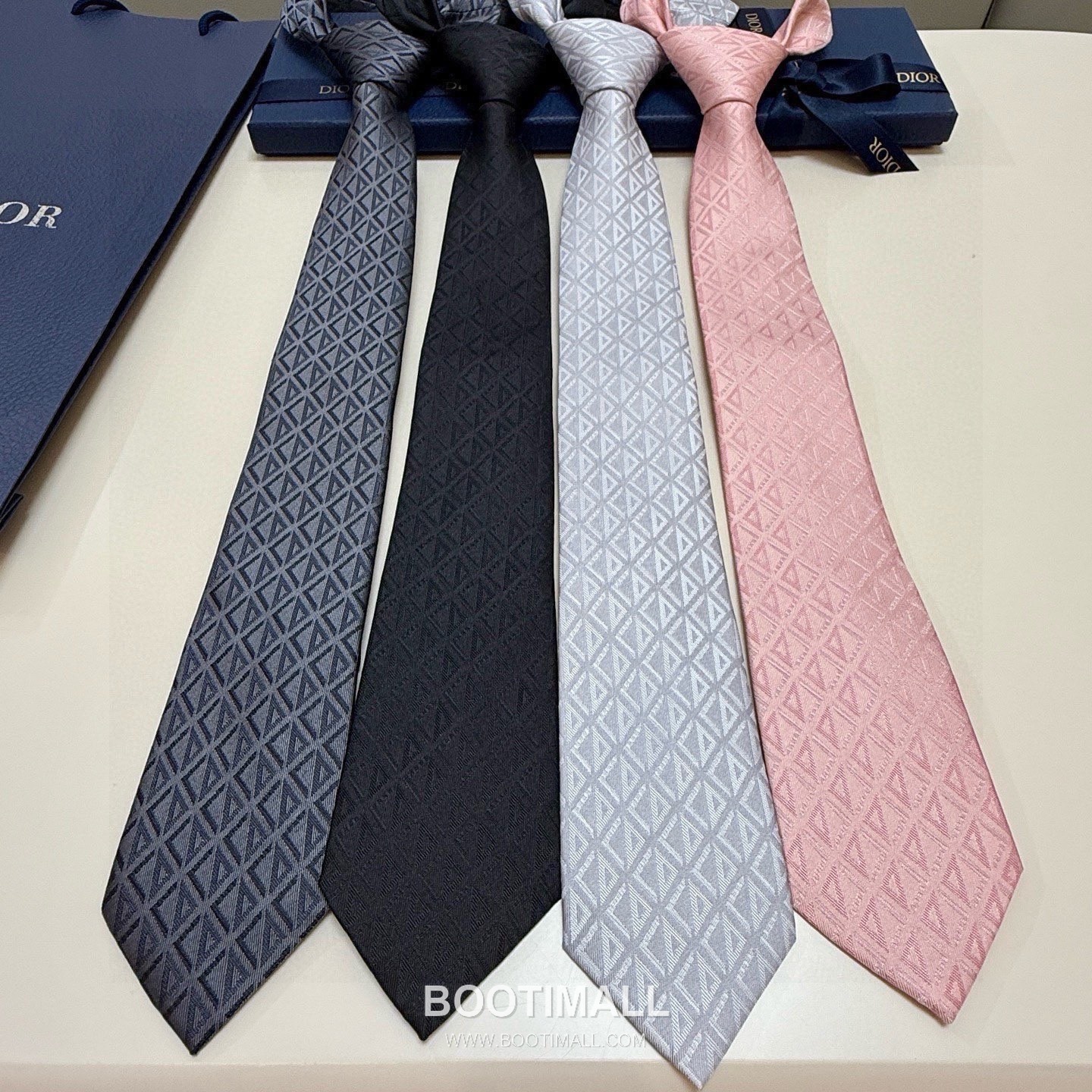 Dior CD Diamond Tie Silk Black 디올 CD 다이아몬드 넥타이 실크 블랙 13