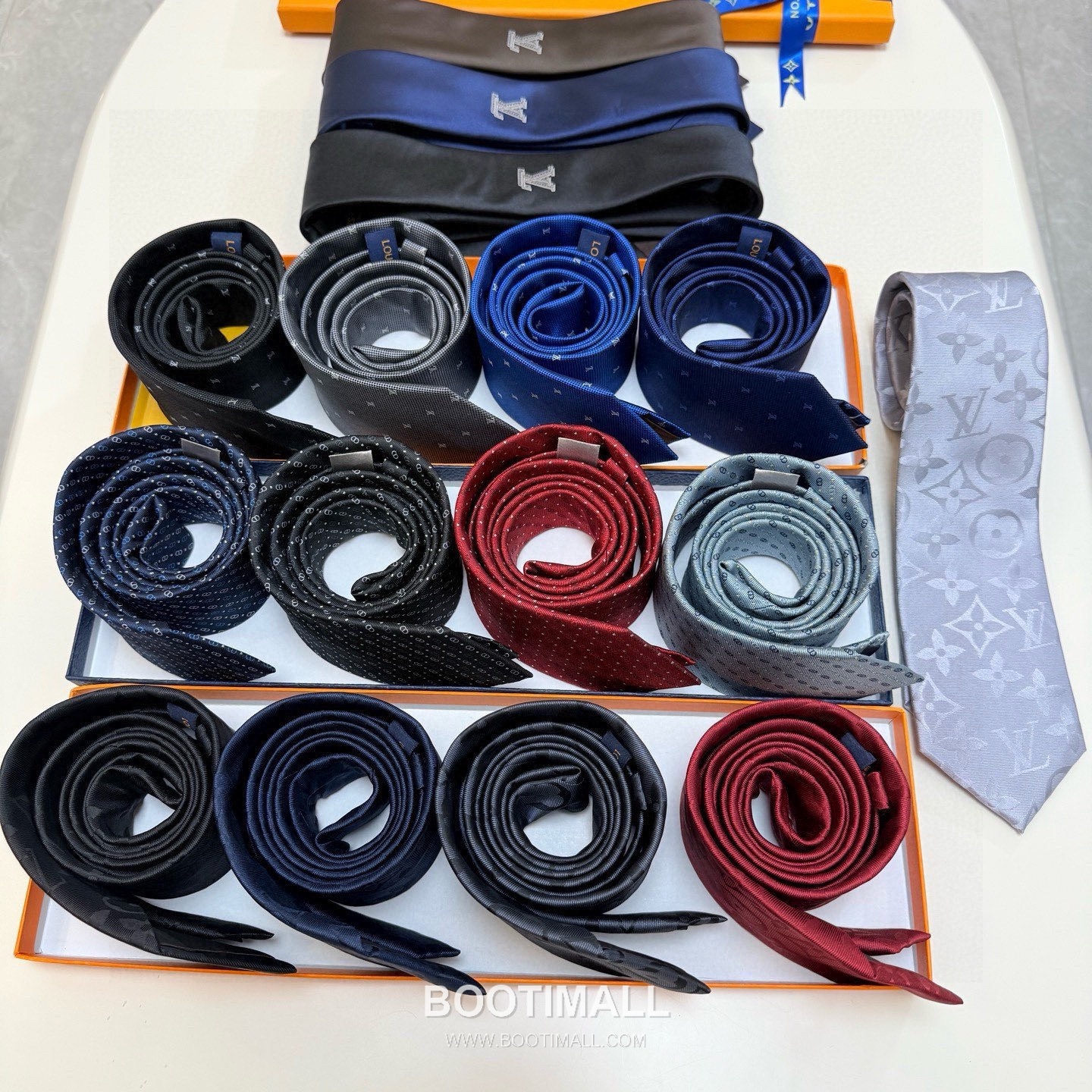 Louis Vuitton Diamonds V Tie Silk Jacquard Dark 루이비통 다이아몬드 V 넥타이 실크 자카드 다크 12