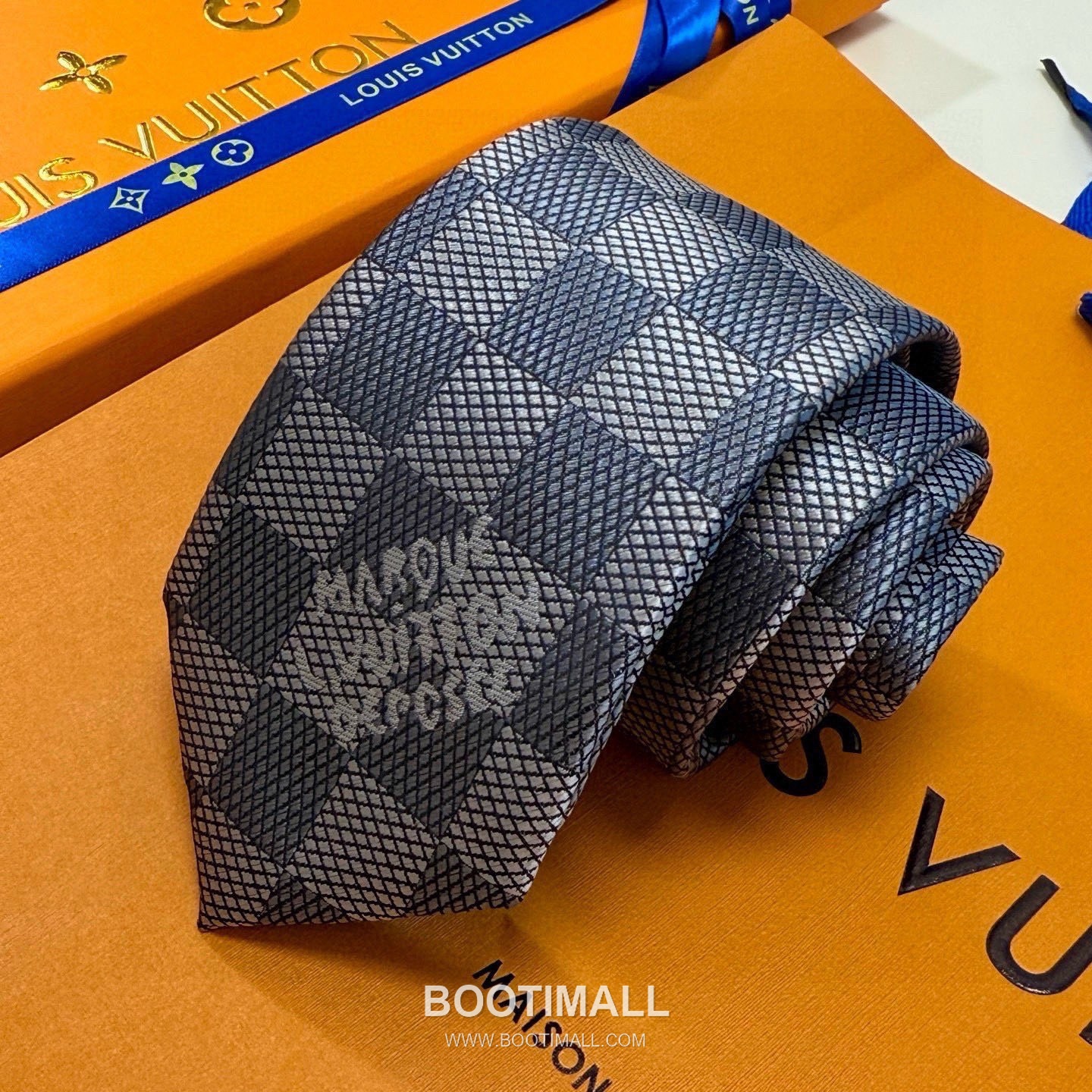 Louis Vuitton Damier Jacquard Tie Silk Black 루이비통 다미에 자카드 넥타이 실크 블랙 1