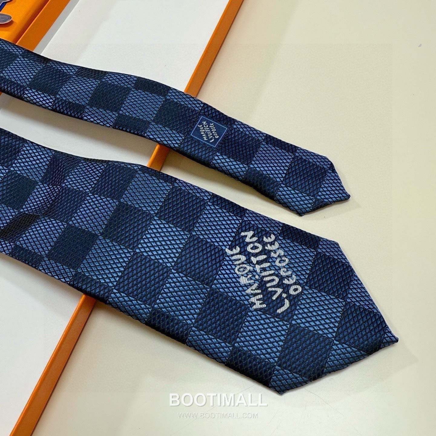 Louis Vuitton Damier Jacquard Tie Silk Black 루이비통 다미에 자카드 넥타이 실크 블랙 6