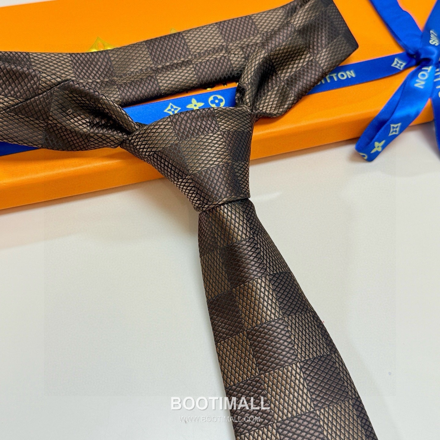 Louis Vuitton Damier Jacquard Tie Silk Black 루이비통 다미에 자카드 넥타이 실크 블랙 10