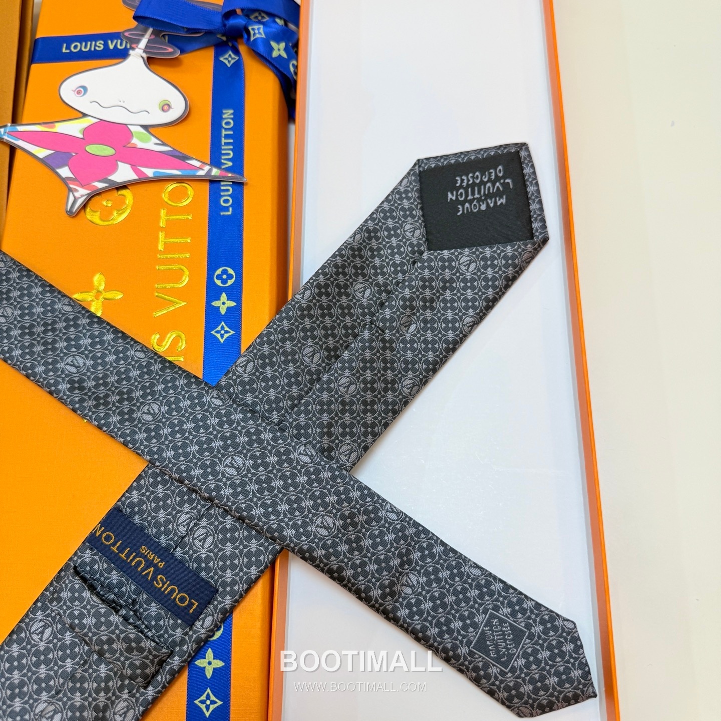 Louis Vuitton Monogram Flower Tie Silk Jacquard Elegant Base Tone 루이비통 모노그램 플라워 넥타이 실크 자카드 우아한 베이스 톤 6
