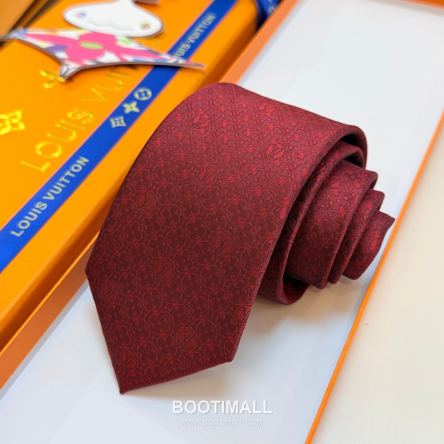 Louis Vuitton Monogram Flower Tie Silk Jacquard Elegant Base Tone 루이비통 모노그램 플라워 넥타이 실크 자카드 우아한 베이스 톤 1