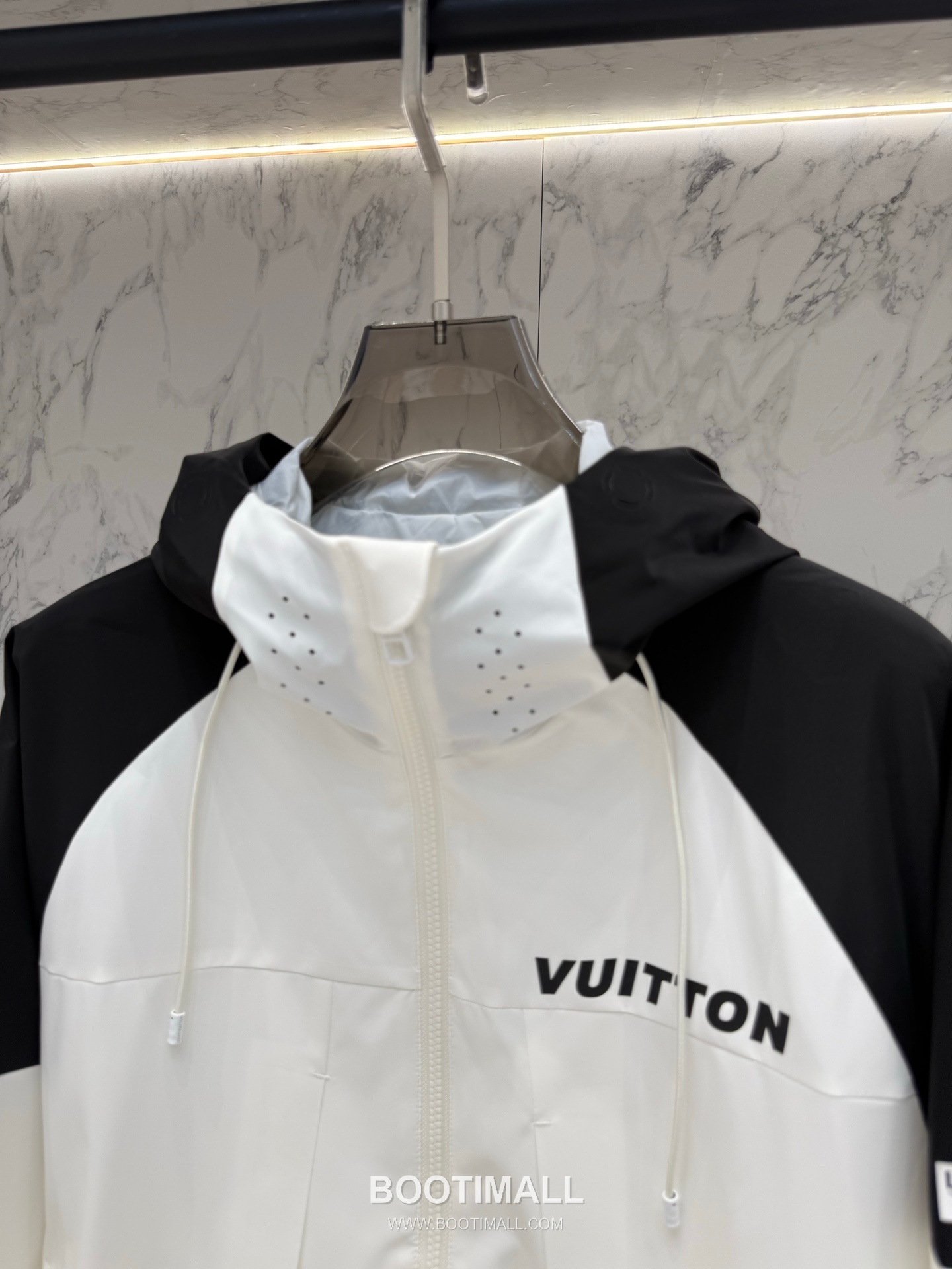 Louis Vuitton Spring 2026 Tailored Jacket Black 루이비통 2026 봄 맞춤 재킷 블랙 48, 50, 52, 54, 56 4