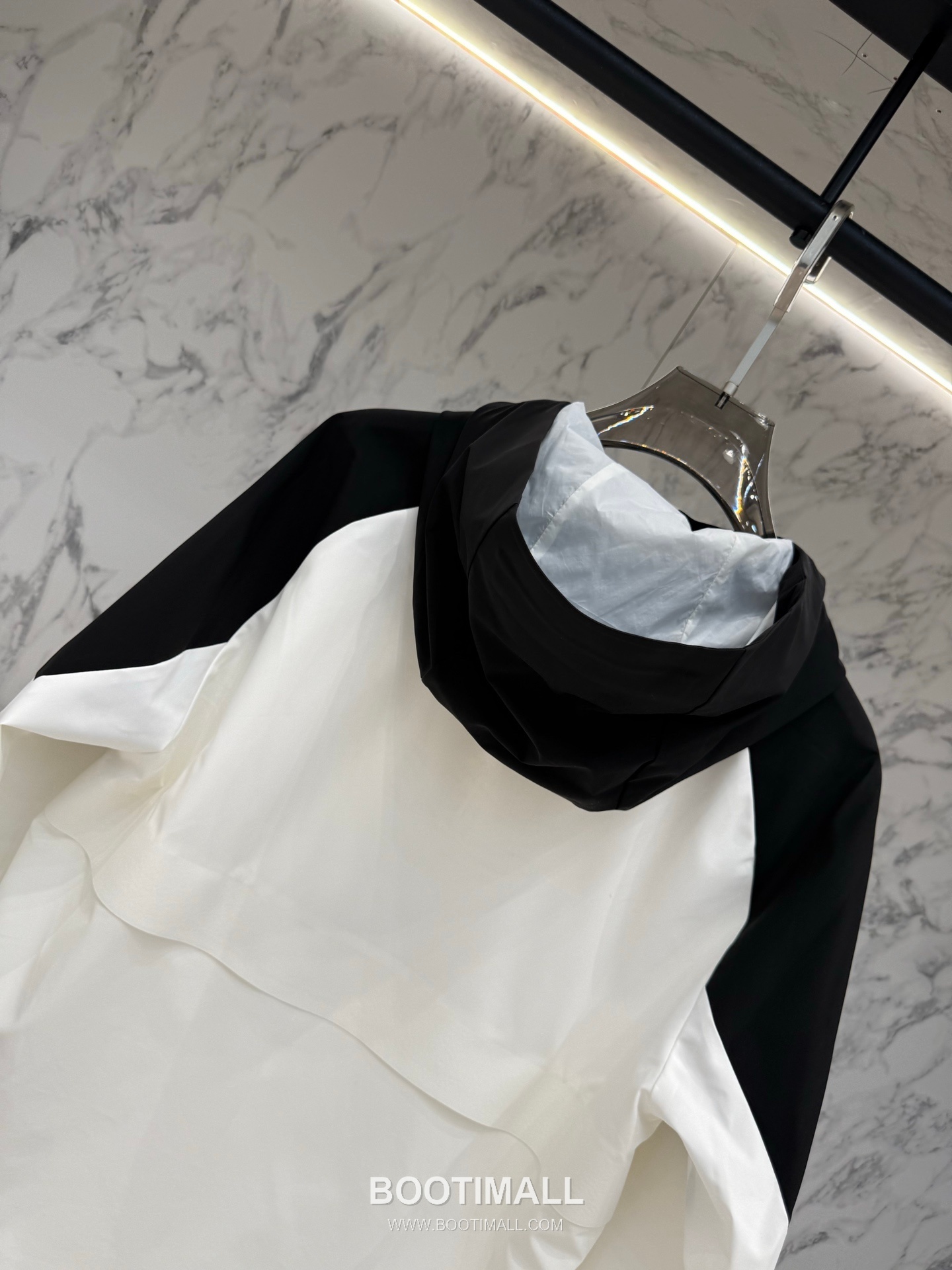 Louis Vuitton Spring 2026 Tailored Jacket Black 루이비통 2026 봄 맞춤 재킷 블랙 48, 50, 52, 54, 56 7