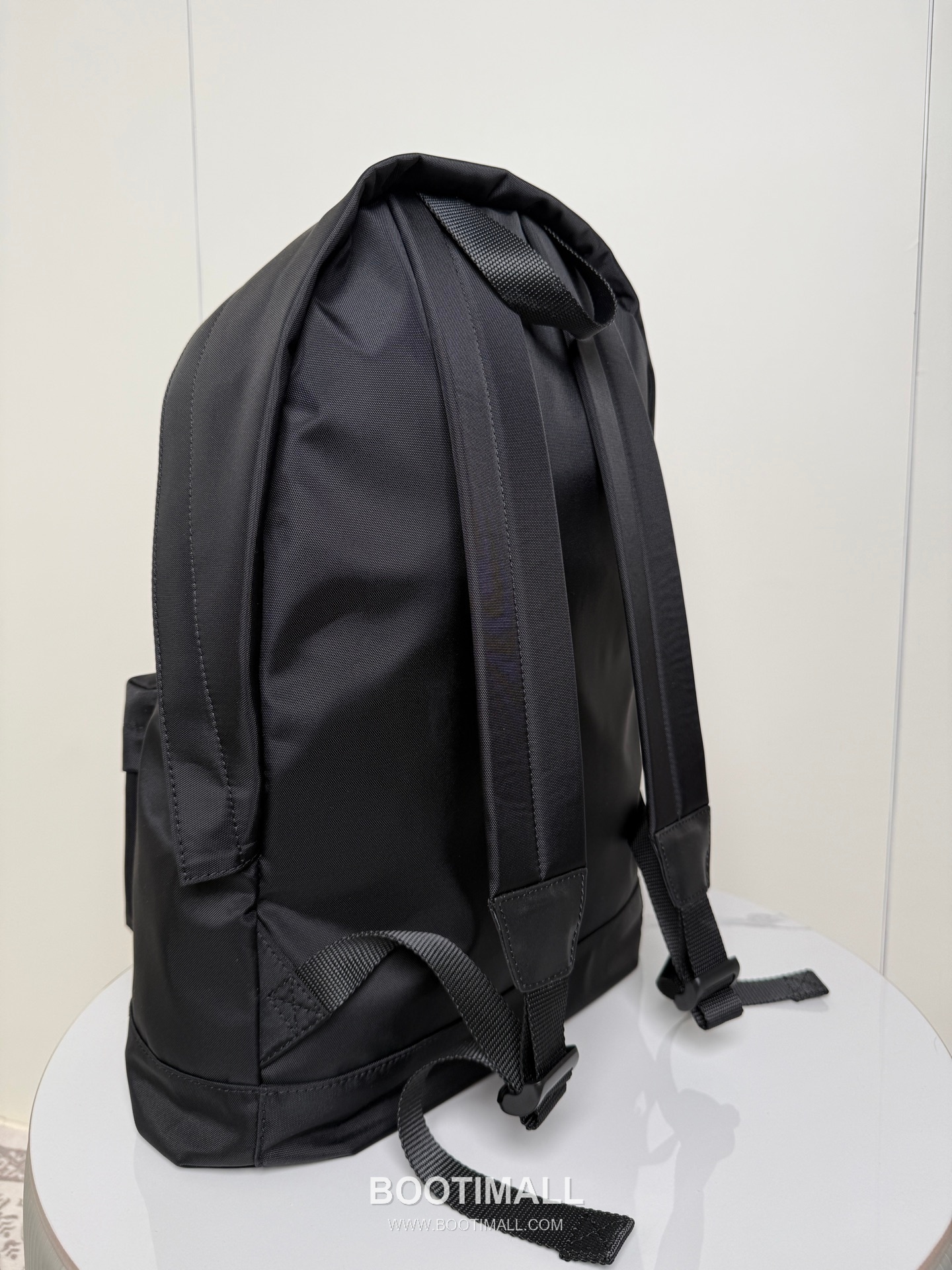 Celine Nylon Backpack Nylon Black 셀린느 나일론 백팩 나일론 블랙 35cm 3