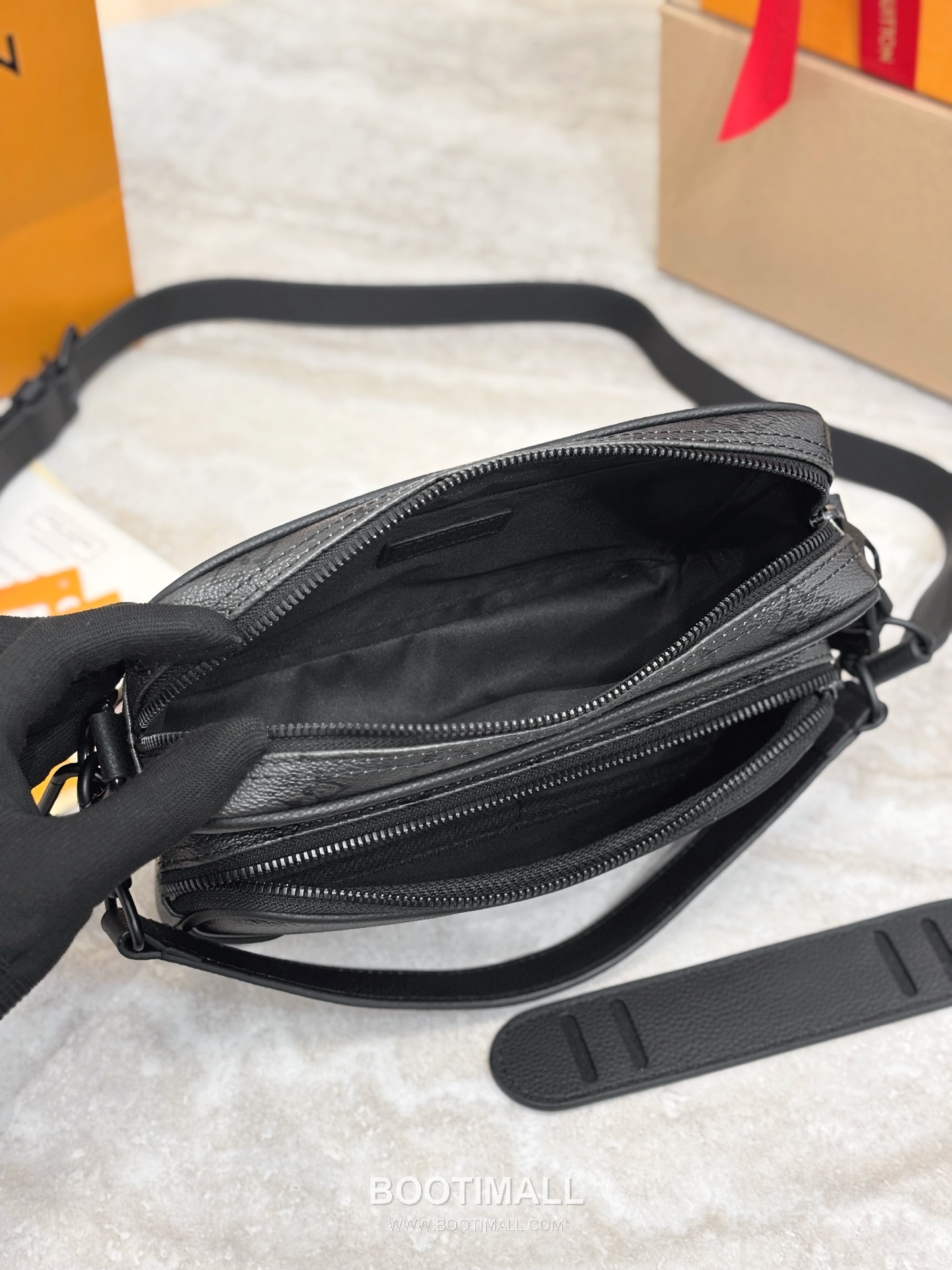 Celine Nil Crossbody Coated Canvas Black Crossbody Bag 셀린느 닐 크로스바디 코팅 캔버스 블랙 크로스백 25cm 5