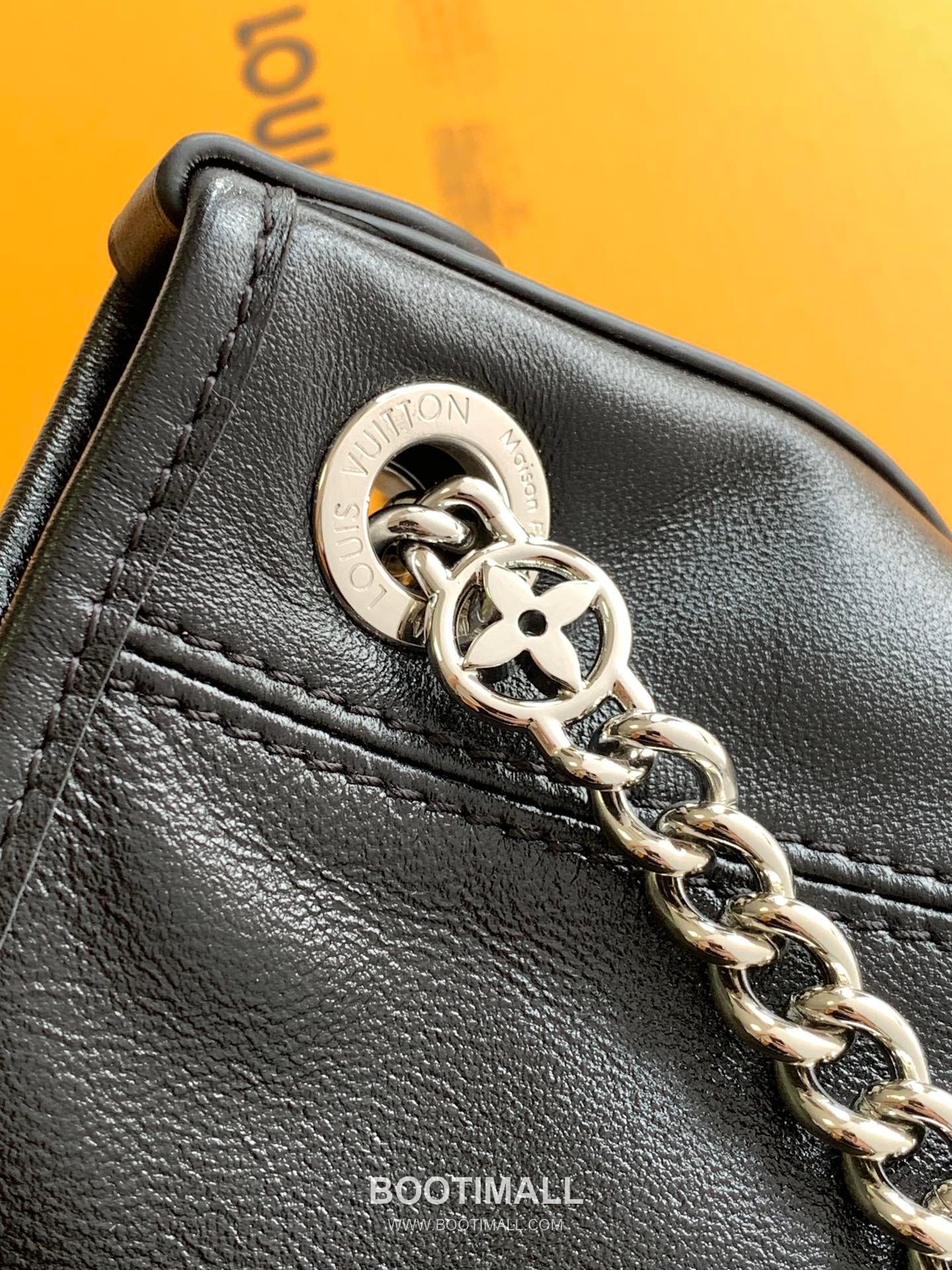 Celine Diamond Pattern Bag Italian Waxed Leather Brown 셀린느 다이아몬드 패턴 백 이탈리아산 나무왁스 가죽 브라운 26x17x10cm 7