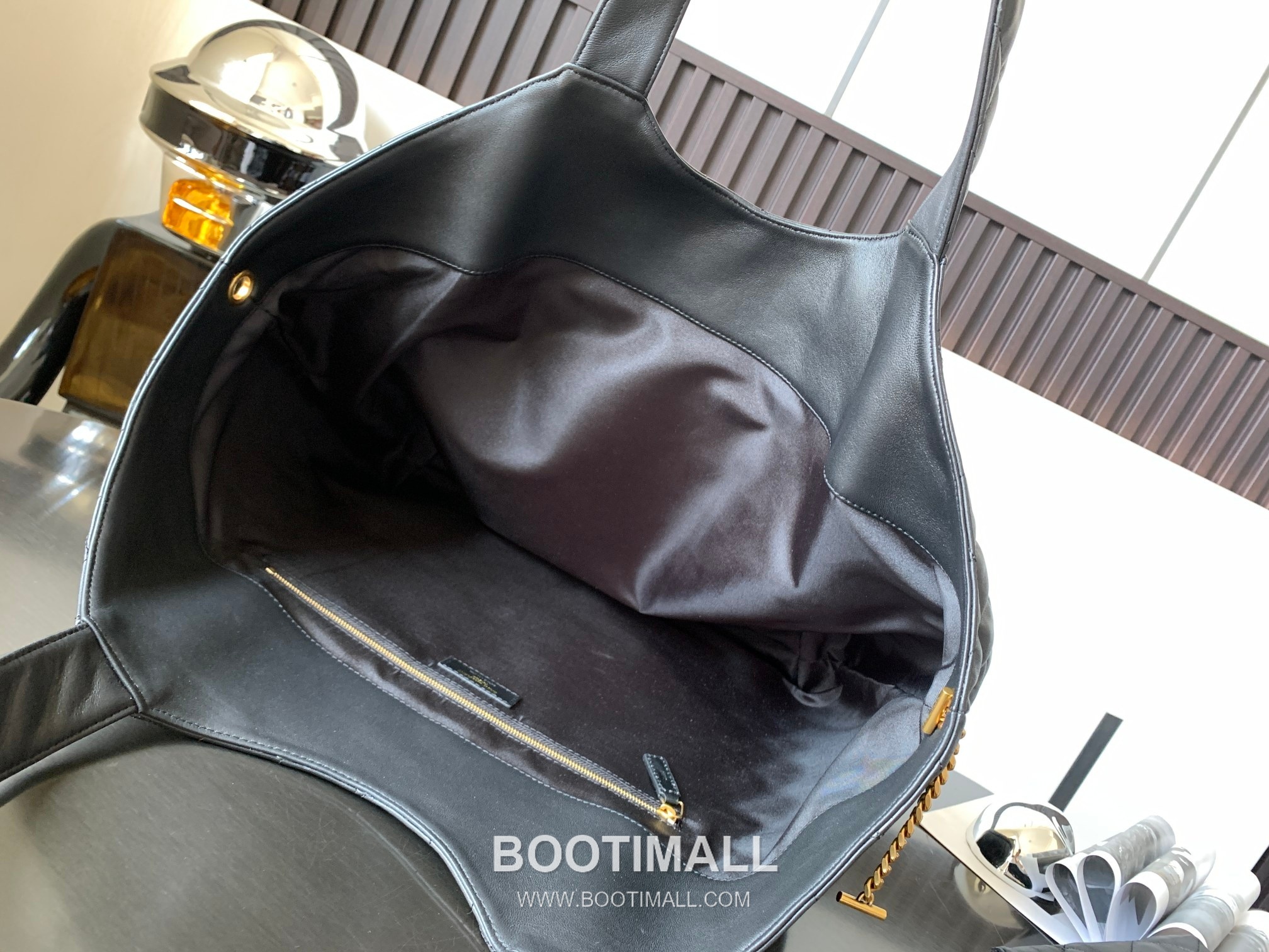 Saint Laurent Icare Tote Grained Calfskin Black Tote Bag 생로랑 아이케어 토트백 그레인드 카프스킨 블랙 43cm 7