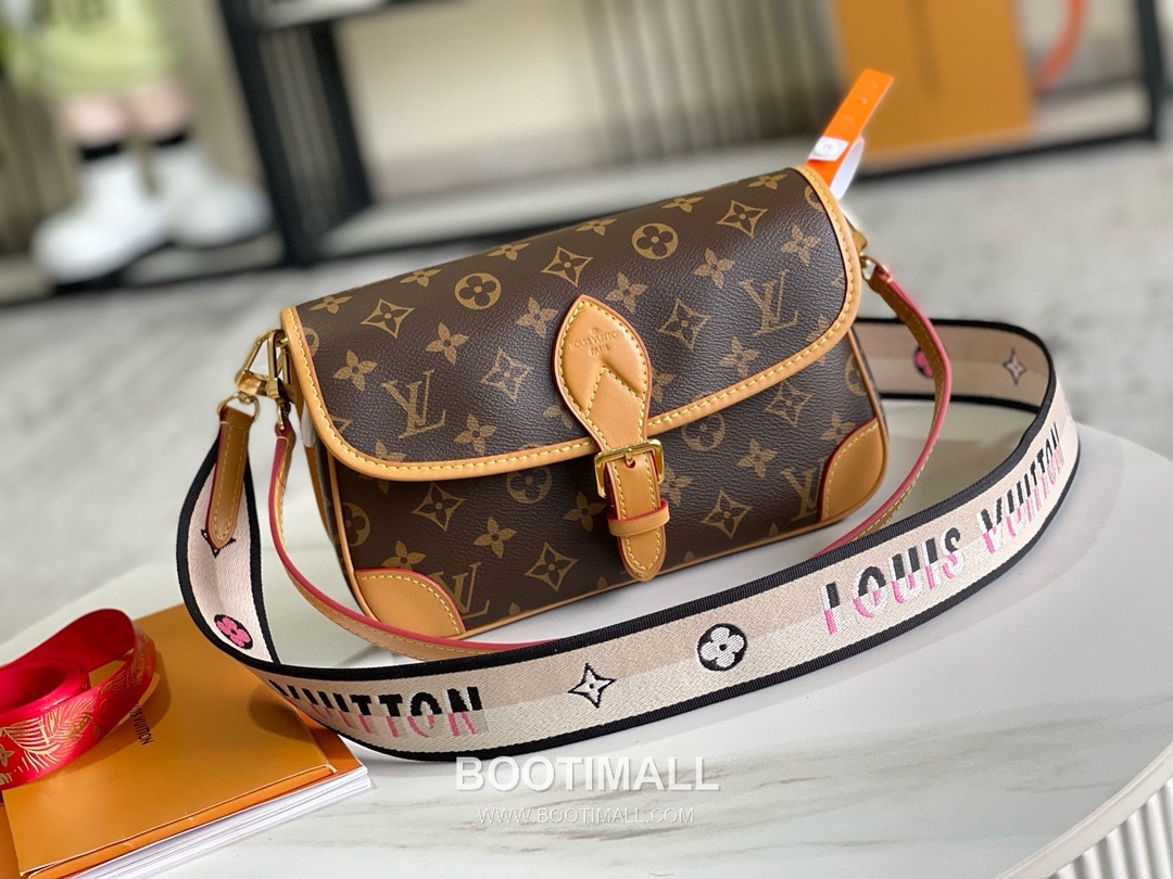Louis Vuitton Monogram Canvas Tote Italian A-grade Leather, Canvas Brown Bag 루이비통 모노그램 캔버스 토트백 이탈리아 A급 가죽, 캔버스 브라운 가방 25 x 15 x 9 cm 25cm 2