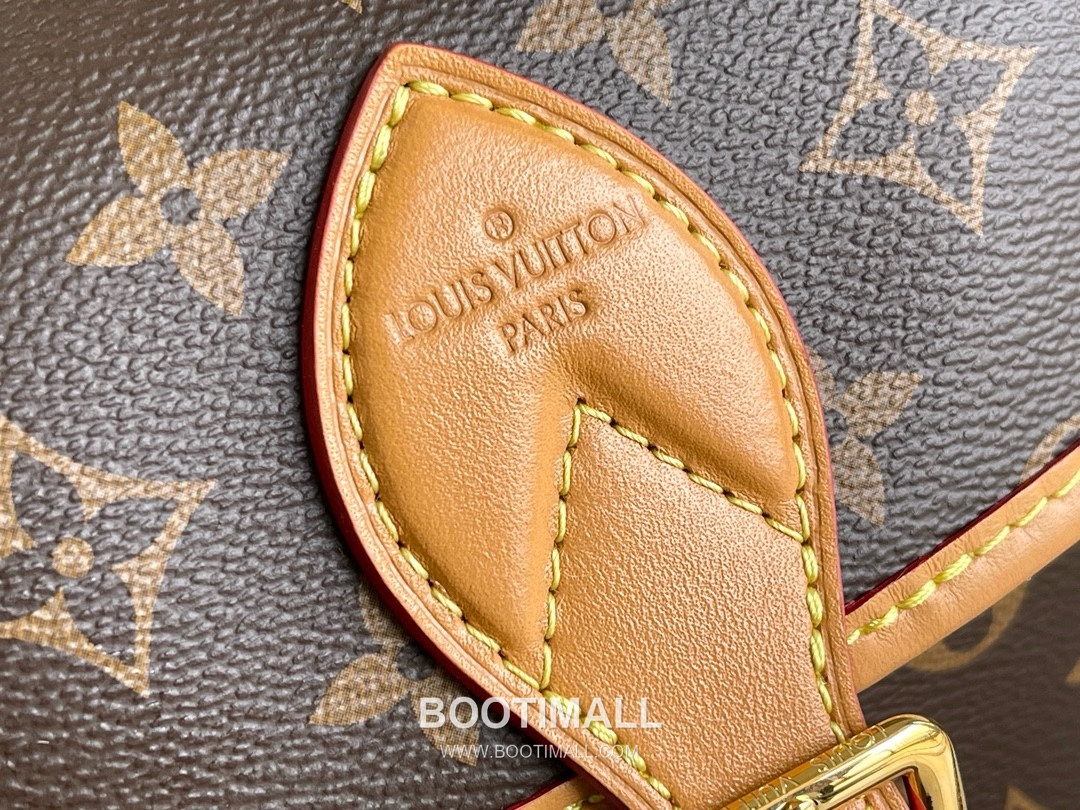 Louis Vuitton Monogram Canvas Tote Italian A-grade Leather, Canvas Brown Bag 루이비통 모노그램 캔버스 토트백 이탈리아 A급 가죽, 캔버스 브라운 가방 25 x 15 x 9 cm 25cm 7