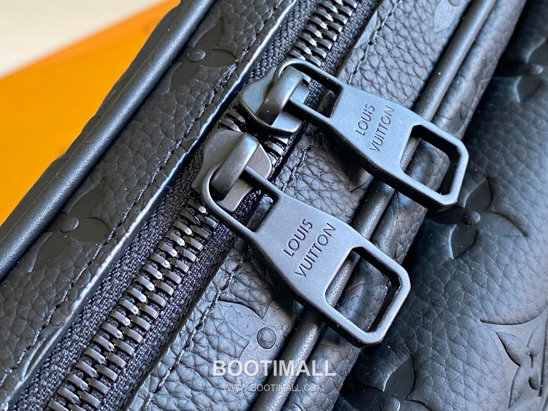 Celine Leather Bag Italian Grade A Leather, Steel Hardware Black 셀린느 M23742 가죽 가방 이탈리아 A급 가죽, 스틸 하드웨어 블랙 24x17x5cm 7